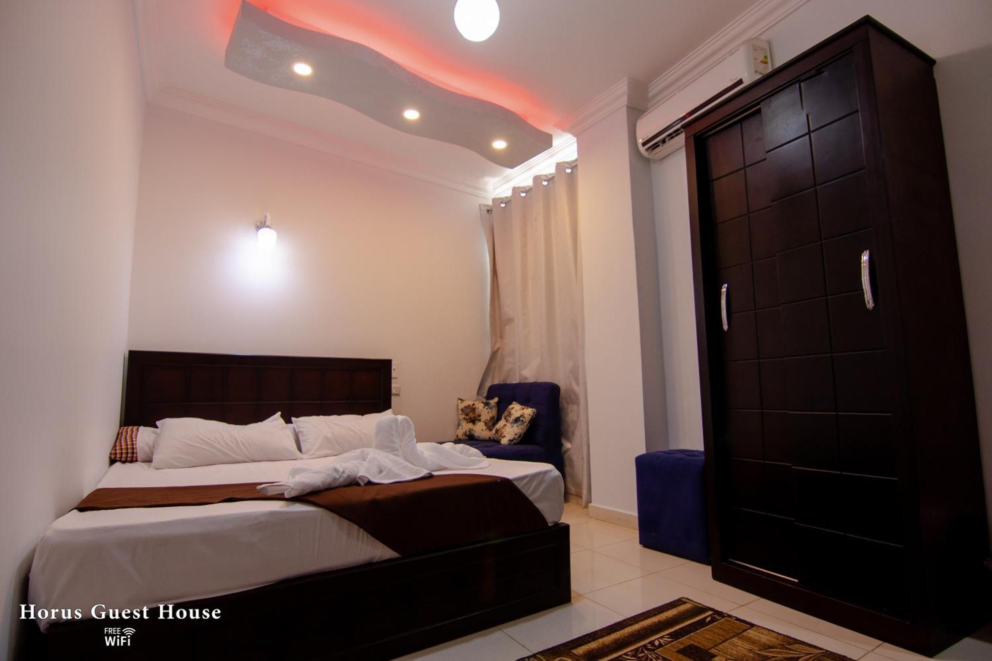 Horus Guest House Pyramids Kafrat al Jabal Exterior photo