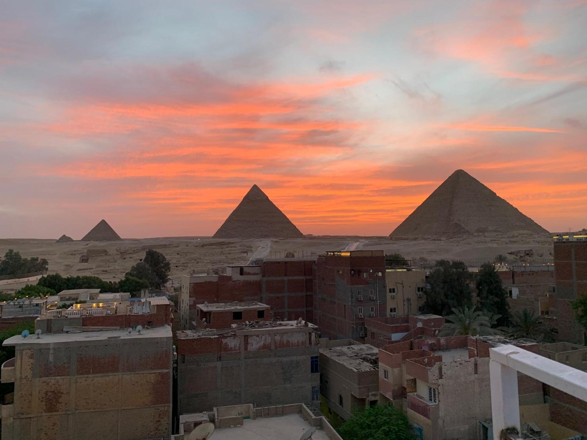 Horus Guest House Pyramids Kafrat al Jabal Exterior photo