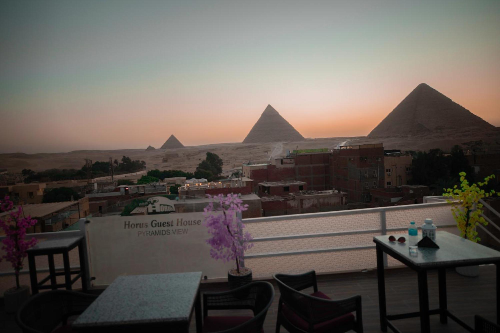 Horus Guest House Pyramids Kafrat al Jabal Exterior photo